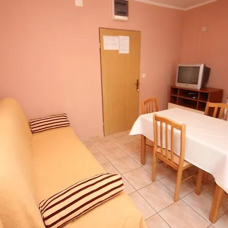 Apartman Vis 8531f Vis